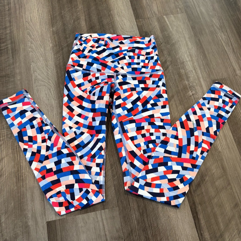 Lululemon Athletica Women’s Leggings - Red, Blue, White Mosaic - Size 4